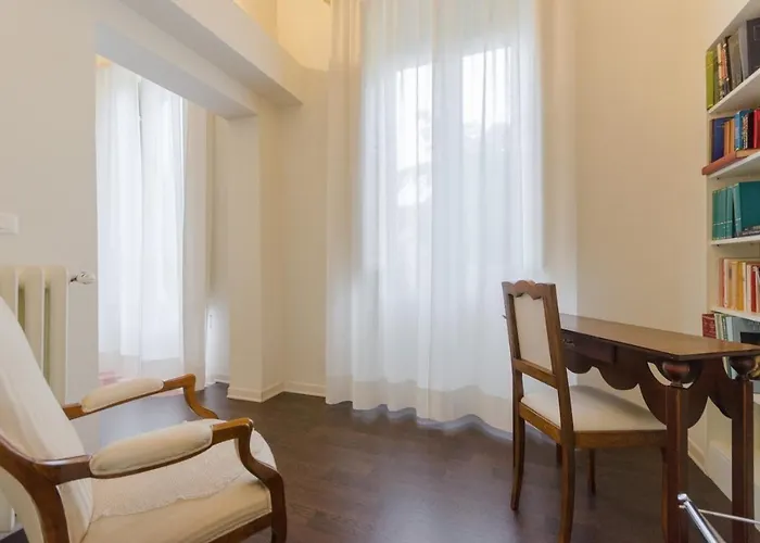 Dimora Novecento Bed & Breakfast 4*